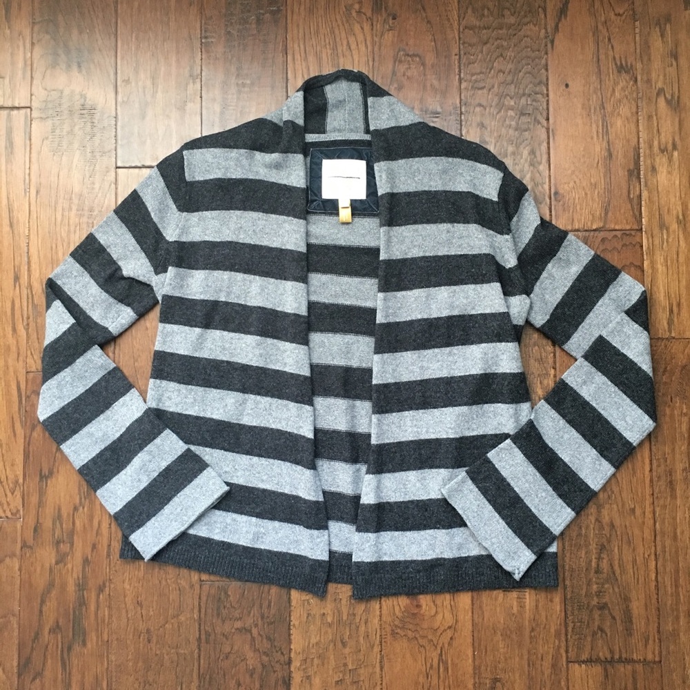 EUC AEO Striped Knit Cardigan - XL